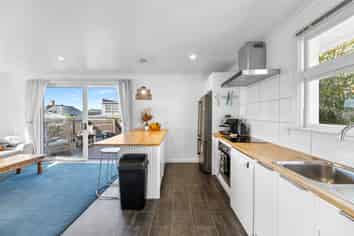 746 Highgate, Maori Hill