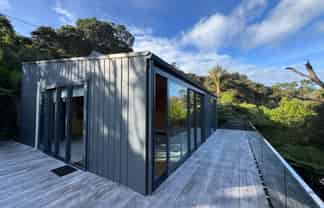 5 Upland Road, Omiha