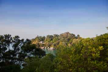 5 Upland Road, Omiha