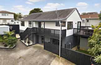 1/150 Bradbury Road, Botany Downs