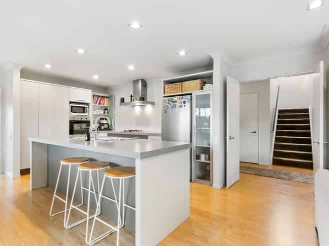 1 Bellshill Close, Wattle Downs