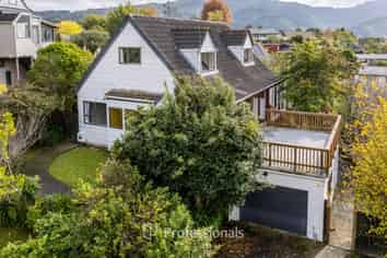 8 Sunbrae Drive, Silverstream