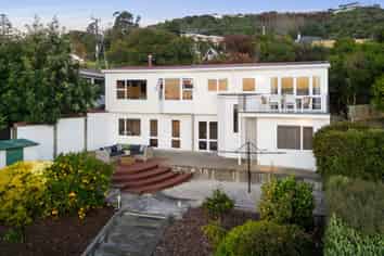 122 The Ridgeway, Stoke