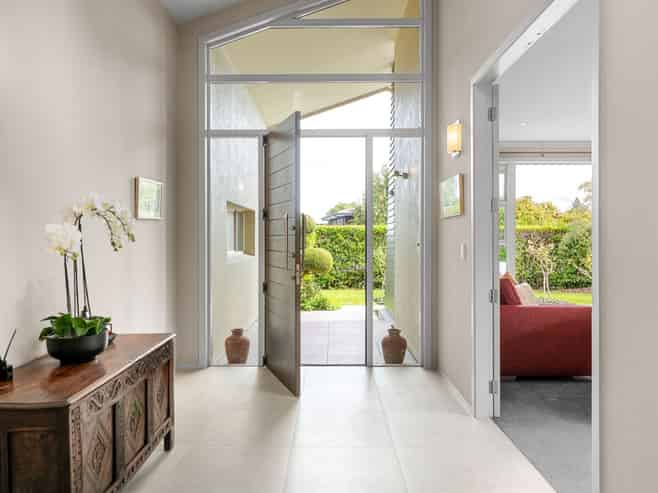 17 Pollock Drive, Chartwell