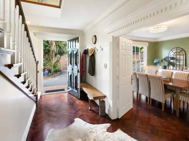 19 Kelly Place, Chartwell