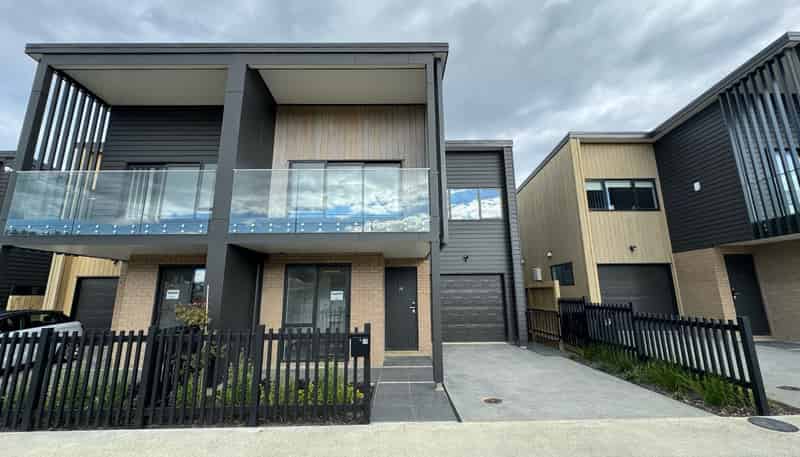 26 Monstedt Terrace, Mairangi Bay