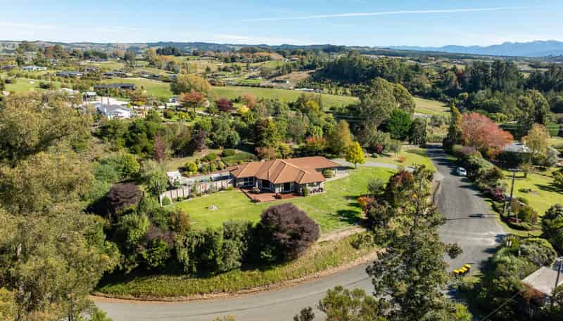 17 Pukeko Lane, Redwood Valley