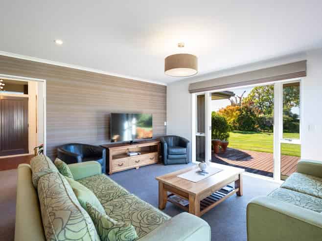 17 Pukeko Lane, Redwood Valley