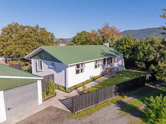 19 Wallace Street, Featherston