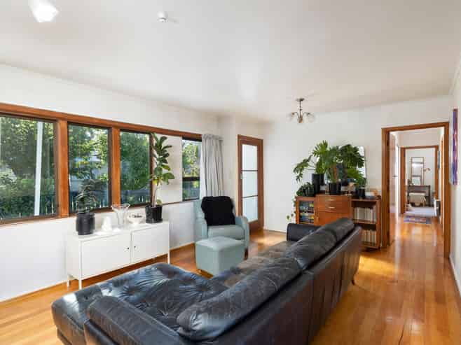 19 Wallace Street, Featherston