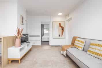 H/1 Caroline Street, Saint Marys Bay