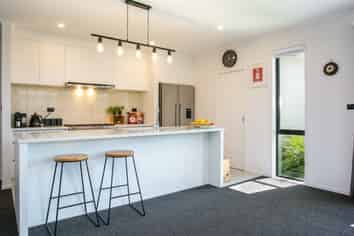 33 Ruru Street, Cambridge