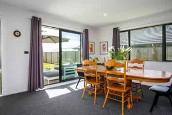 33 Ruru Street, Cambridge