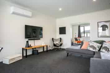 33 Ruru Street, Cambridge