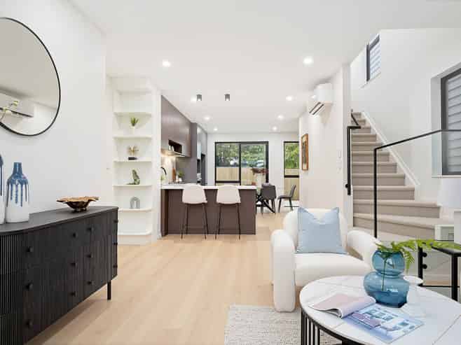 8 Mawney Road, Henderson