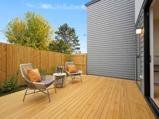 8 Mawney Road, Henderson