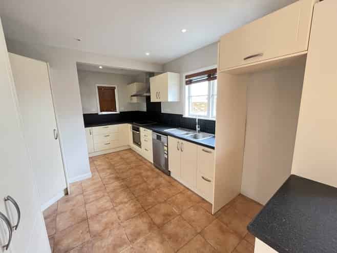 25 Liverpool Street, Papakura