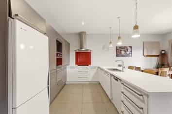 24 Birdwood Avenue, Beckenham