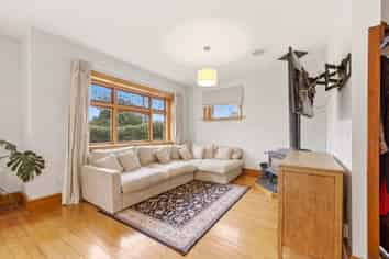 24 Birdwood Avenue, Beckenham