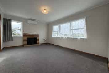 39 Parker Avenue, Levin