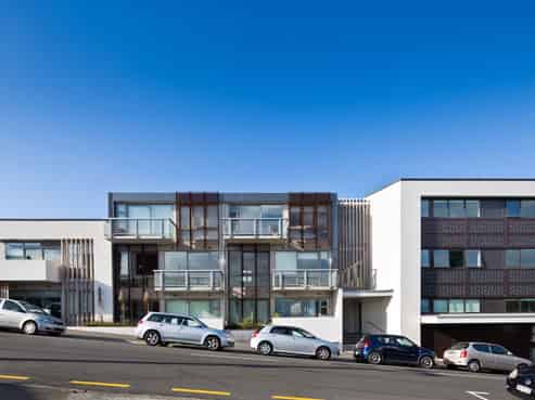 305/80 Riddiford Street, Newtown