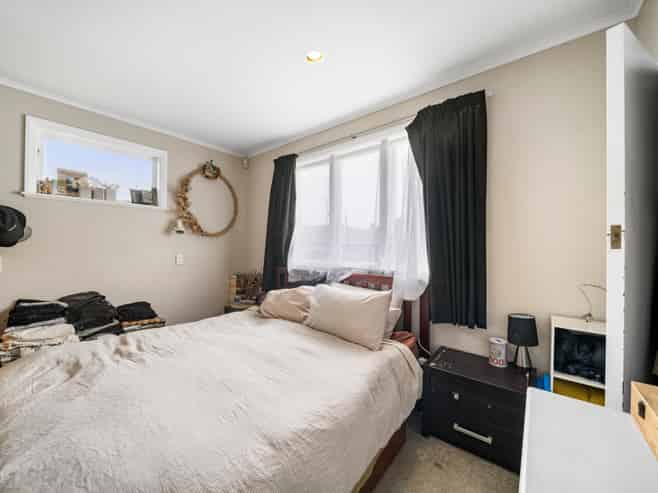 6 Blease Street, New Lynn