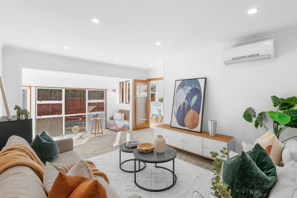 Renovated Family Home With Space To Grow - Widok 3