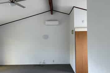 121A  Otumoetai Road , Otumoetai