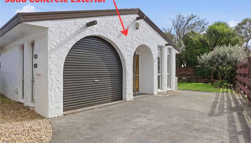 2/20 Ashdown Place, Pahurehure