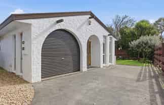 2/20 Ashdown Place, Pahurehure