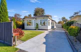 35 Cleveland Street, Edgeware