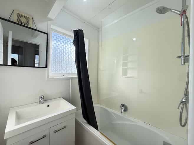 1/17 Quennell Avenue, Favona