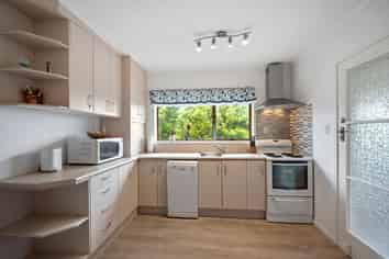 52B Manuka Road, Glenfield