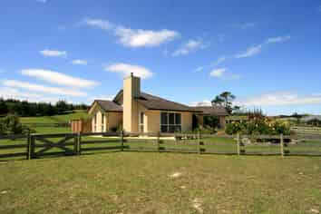 48 Terry Smyth Drive, Kumeu