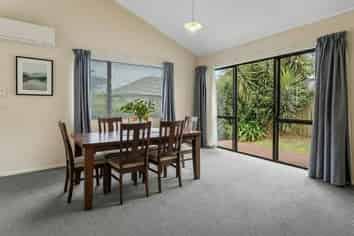 2/266 The Ridgeway, Stoke