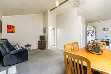 2/266 The Ridgeway, Stoke