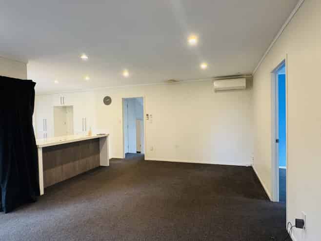 27 Northpark Ave, Northpark