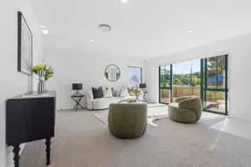 2/11 Roanoke Way, Albany