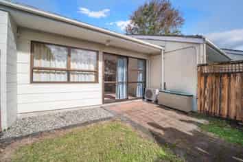 16/85 Edmonton Road, Henderson