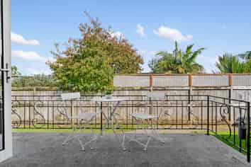 4/6 Edison Place, Saint Heliers