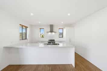 6 Denton Street, Amberley