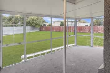 26 Pharazyn Street, Feilding