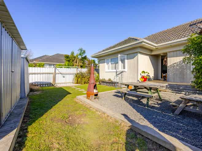 714A Wavell Street, Akina