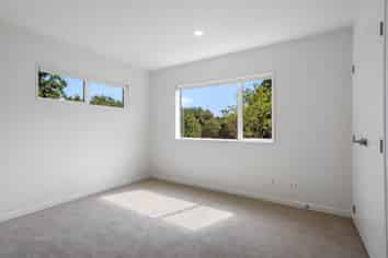 50F Lyttelton Avenue, Forrest Hill