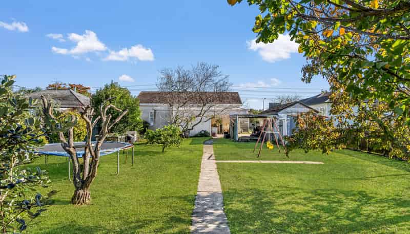 35 De Lautour Road, Inner Kaiti