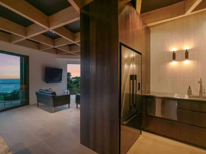 41D Tiri View Road, Palm Beach