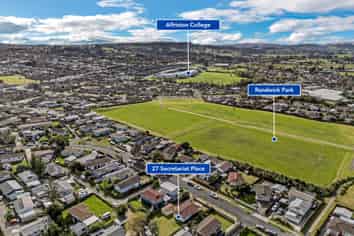 27 Secretariat Place, Randwick Park