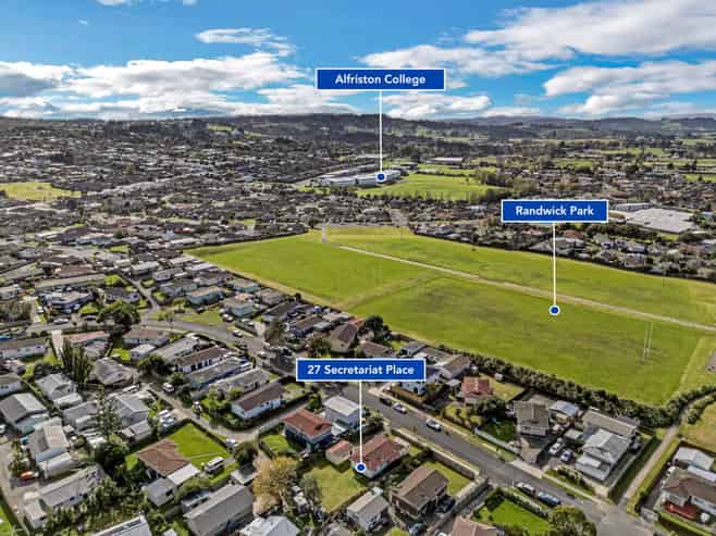 27 Secretariat Place, Randwick Park