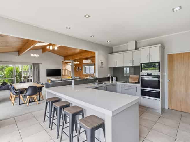 245 Athenree Road, Athenree