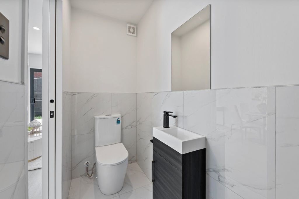 PAPATOETOE, 2 BEDROOMS – další